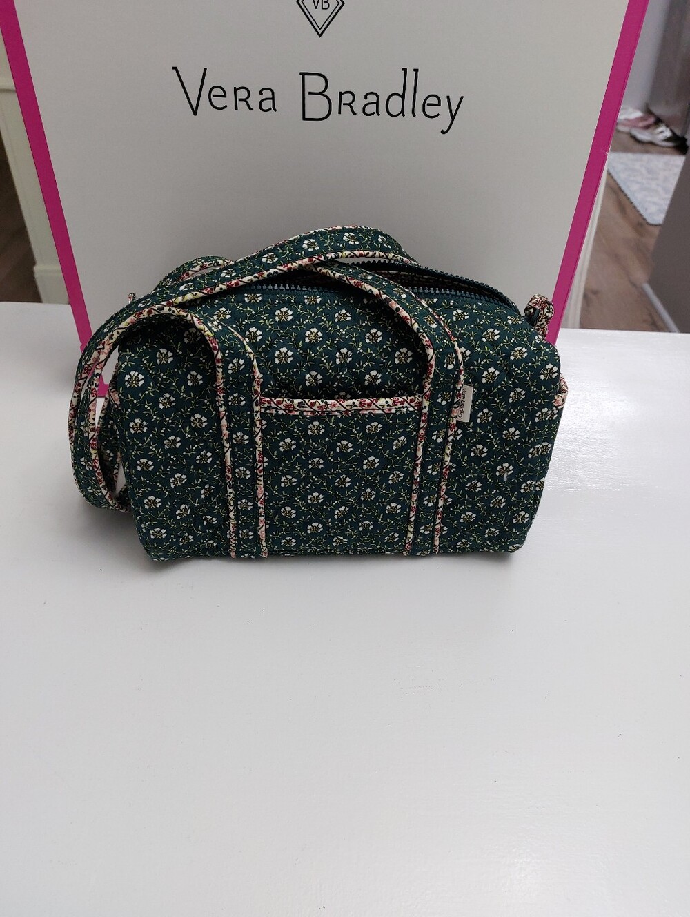 Vera Bradley Original 100 Handbag Mistletoe Lattice NWOT